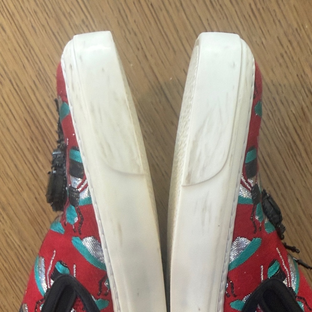Gucci Red Bee Jacquard Fabric Ant Embellished Slip-On - Picture 6 of 7